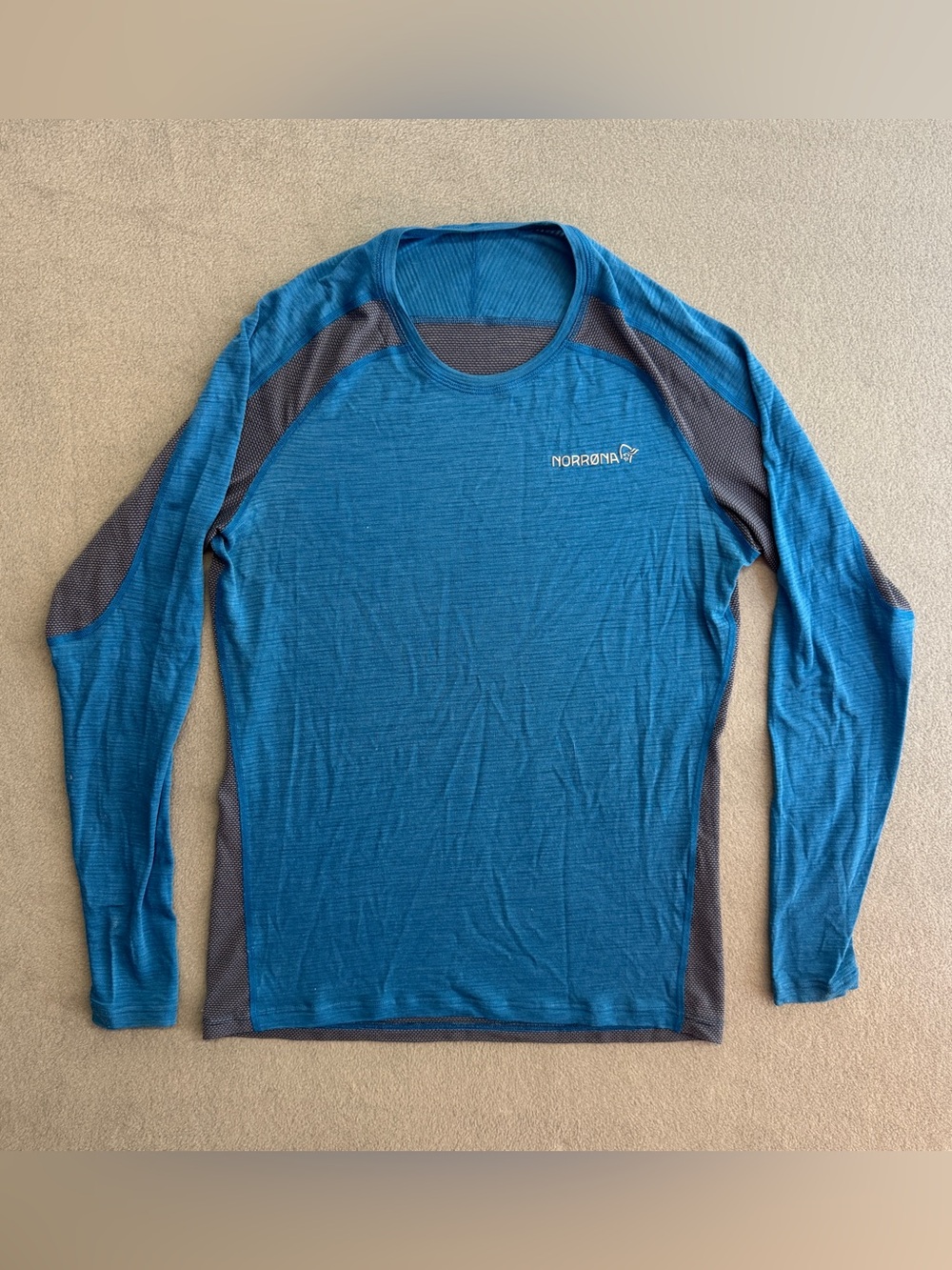 Norrona T Shirt Large Men's Merino Wool Long Sleeve Base Layer Outdoor Blue
